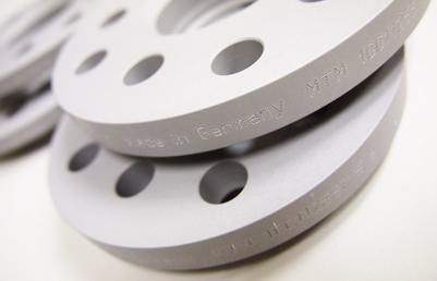 Tpiホイールスペーサー 10mm 15mmfor VW ロングボルト20本付 中古 ゴルフ5 ゴルフ6 ゴルフ7 Z.S.S. AP 15ｍｍ PCD112 5穴 5x112 ハブ径 57.1φ ワイド