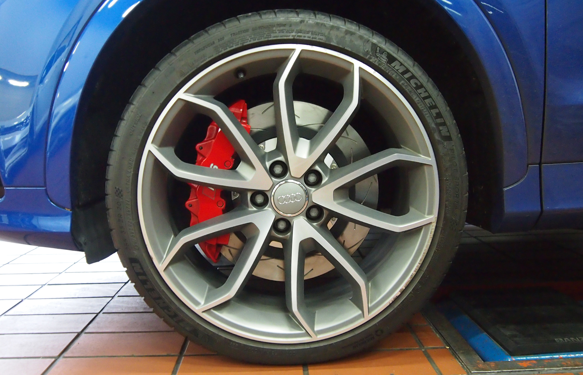 COX Racing Brake Rotor by DBA(T3-2Pc) for Audi RSQ3(8U) (Ft